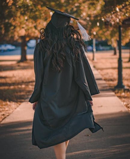 Купите диплом вуза с занесением в реестр быстро